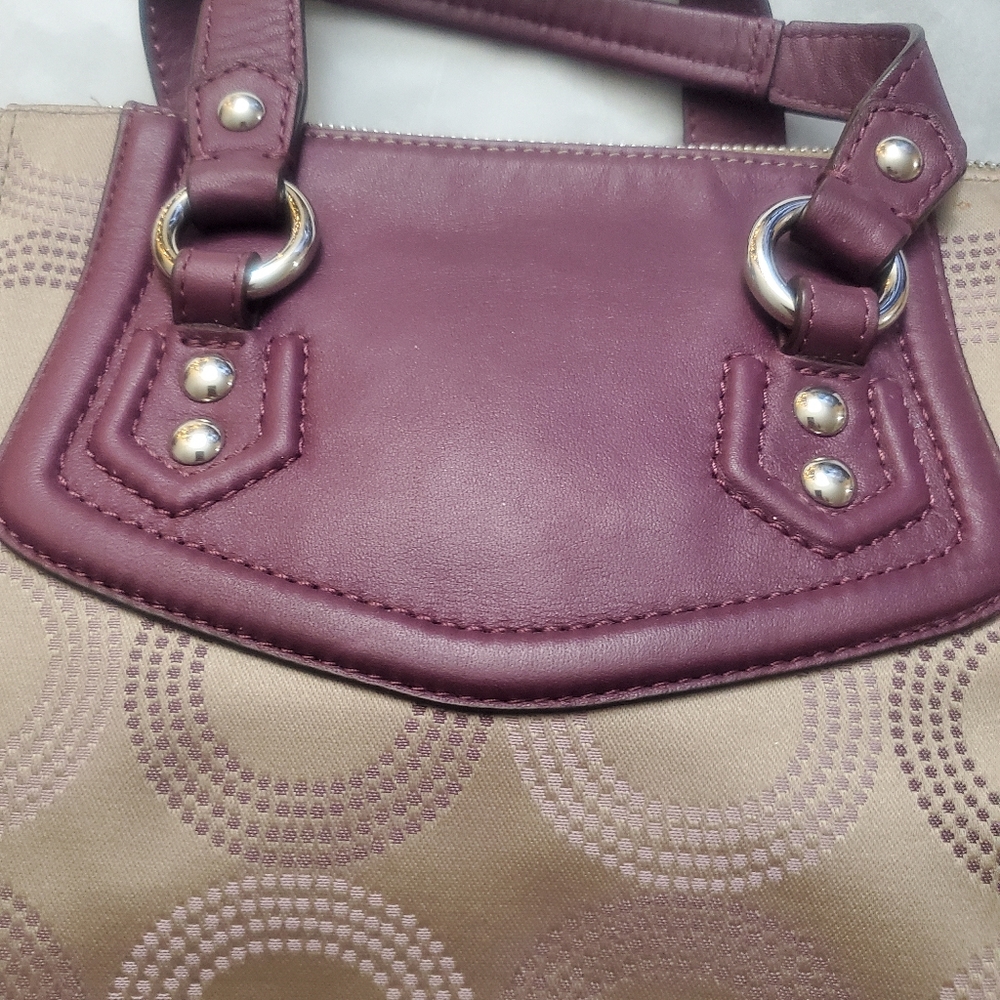 Coach Satchel - Picture 6 of 8